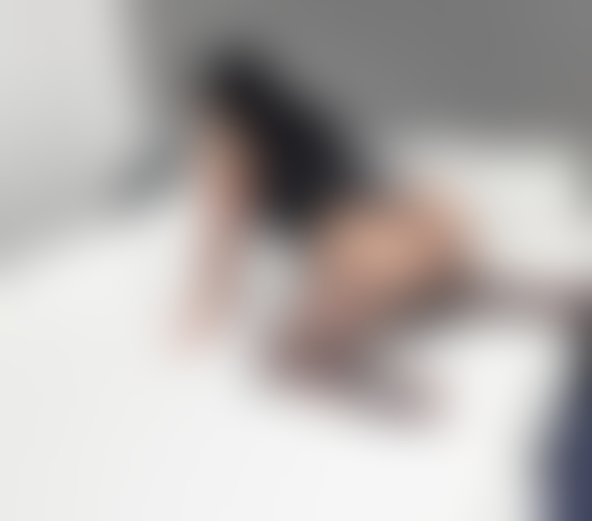 Escorts East London Barking Station - East London - Photos for Hi I am a massage escort for more details call me Kisses